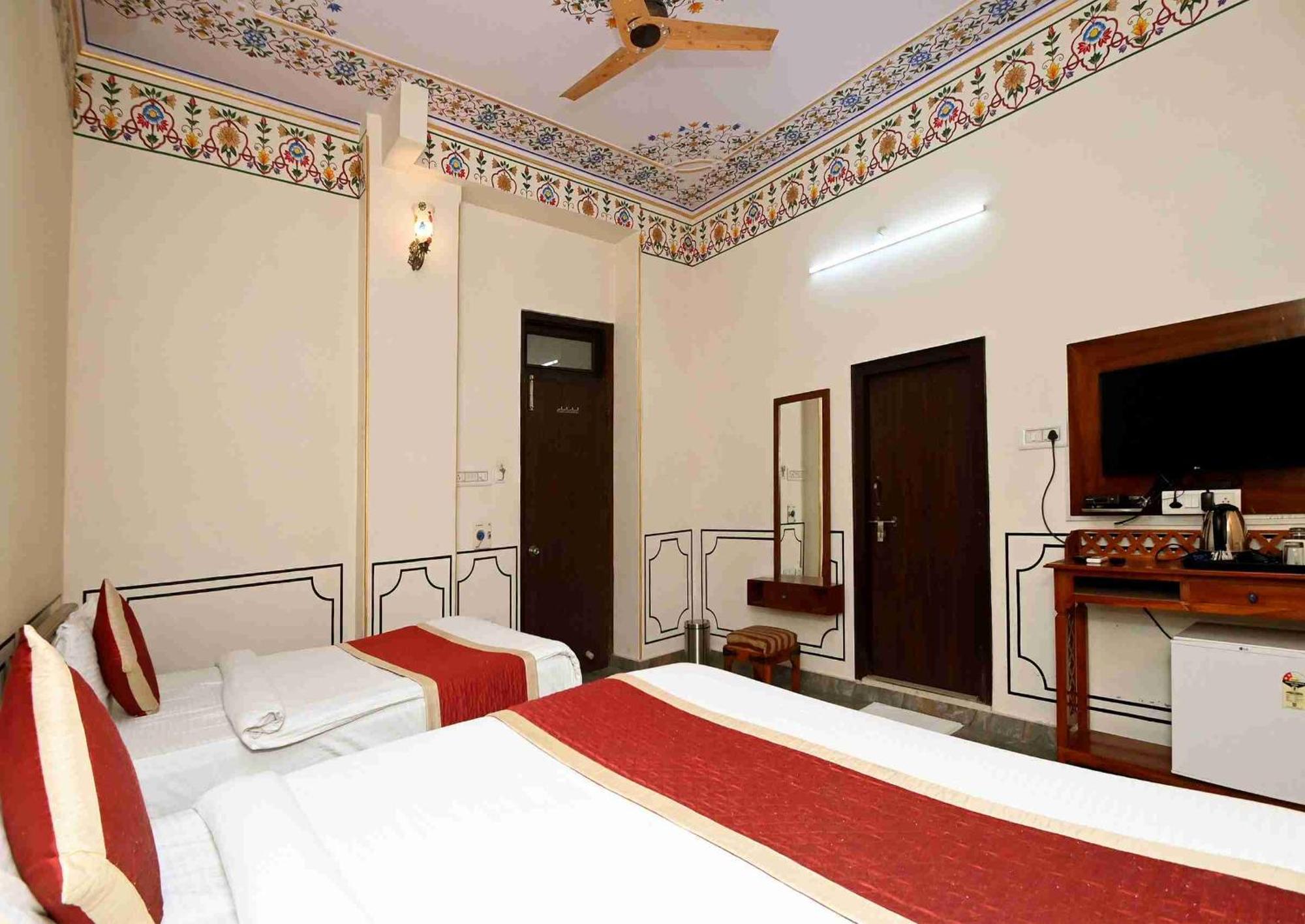 Virasat Mahal Heritage Hotel Jaipur Exteriör bild